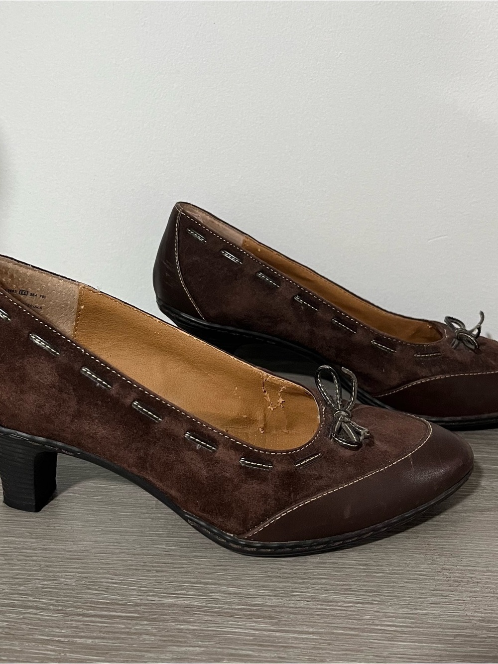 Women's Brown Suede & Leather Mid Heel Pumps